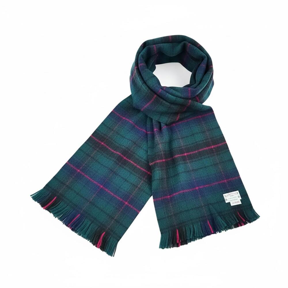 James Pringle Weavers Davidson Tartan 100% Wool Scarf Made in Scotland Unisex